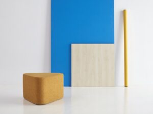 OUTLET | Triangular poef | NIEUW | Diverse kleuren beschikbaar